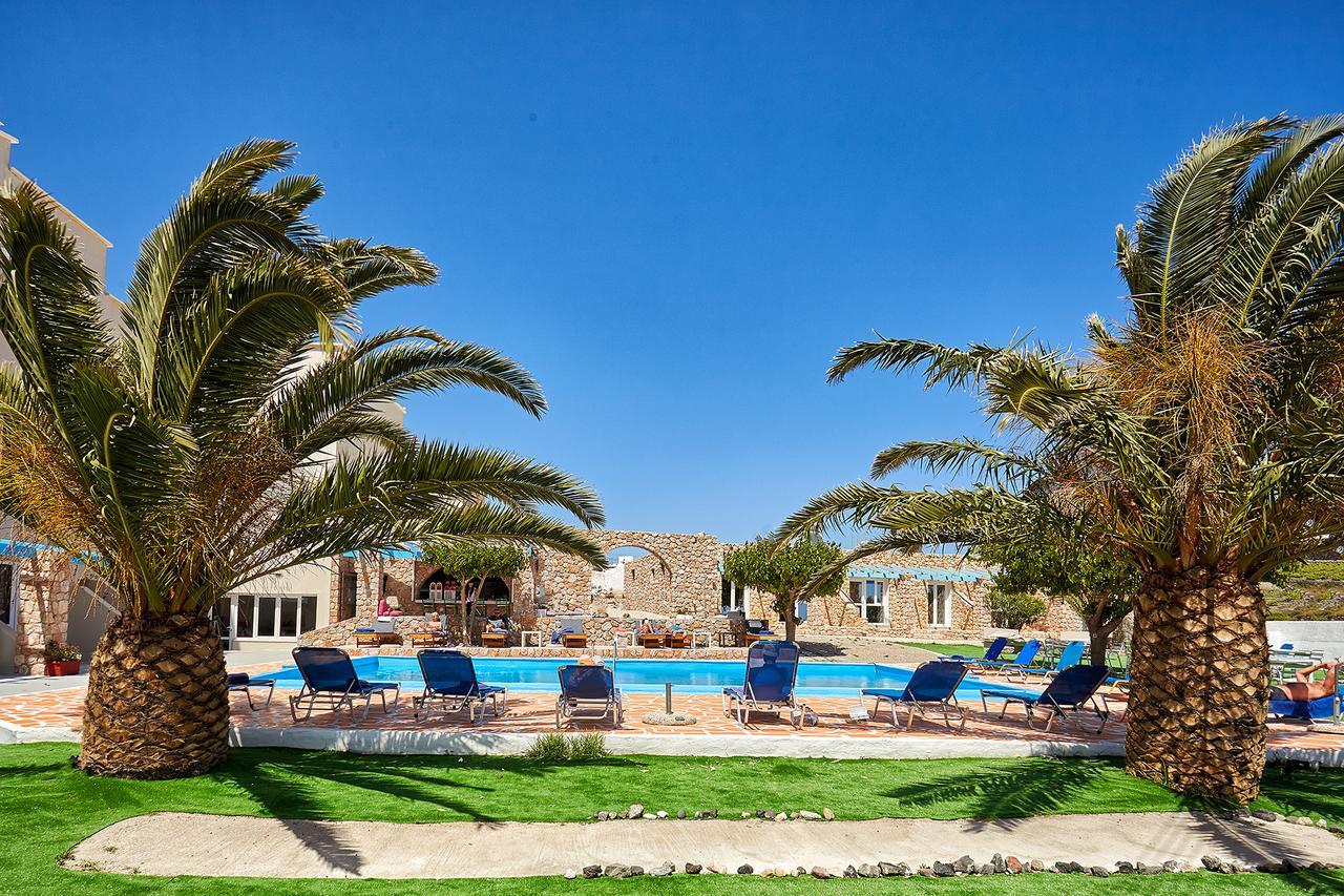 Zorbas Santorini 3* Pýrgos